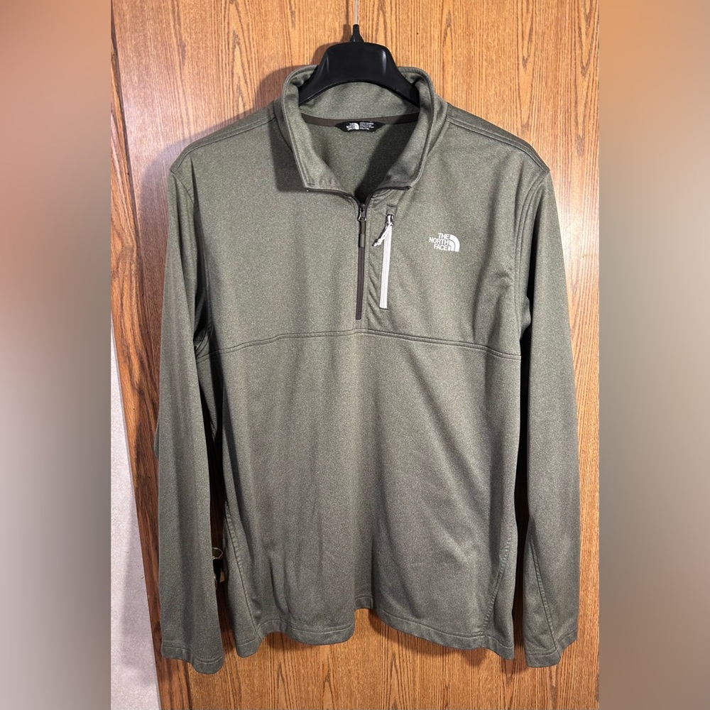 The North Face 1/4 Zip Lightweight Sweatshirt